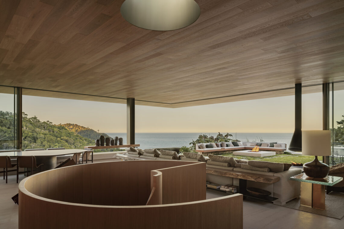 Bravíssima House / Studio Arthur Casas 2 Bravíssima house / studio arthur casas