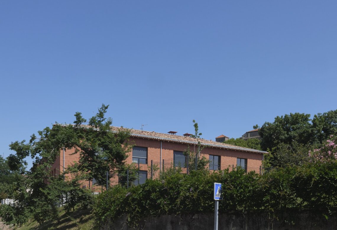 Simon De Cyrène Residence / Taa Toulouse 30 Simon de cyrène residence / taa toulouse