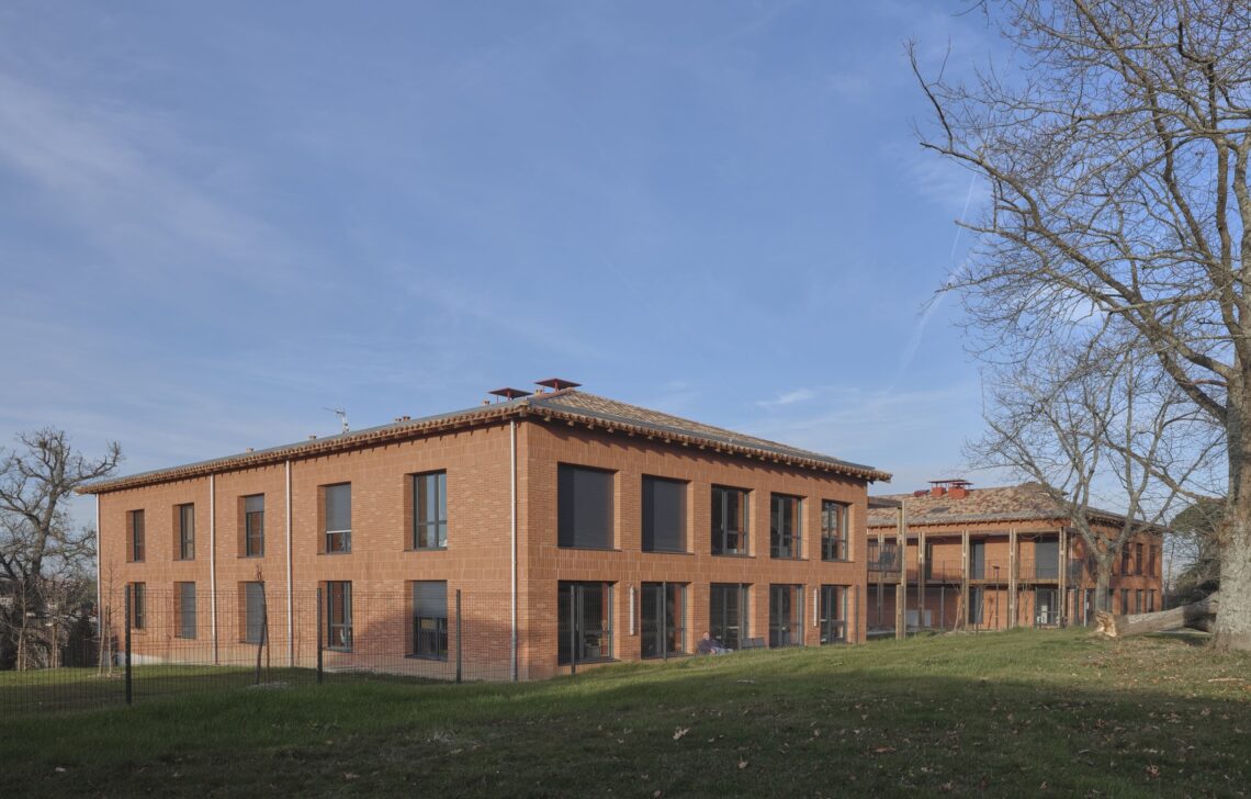 Simon De Cyrène Residence / Taa Toulouse 11 Simon de cyrène residence / taa toulouse