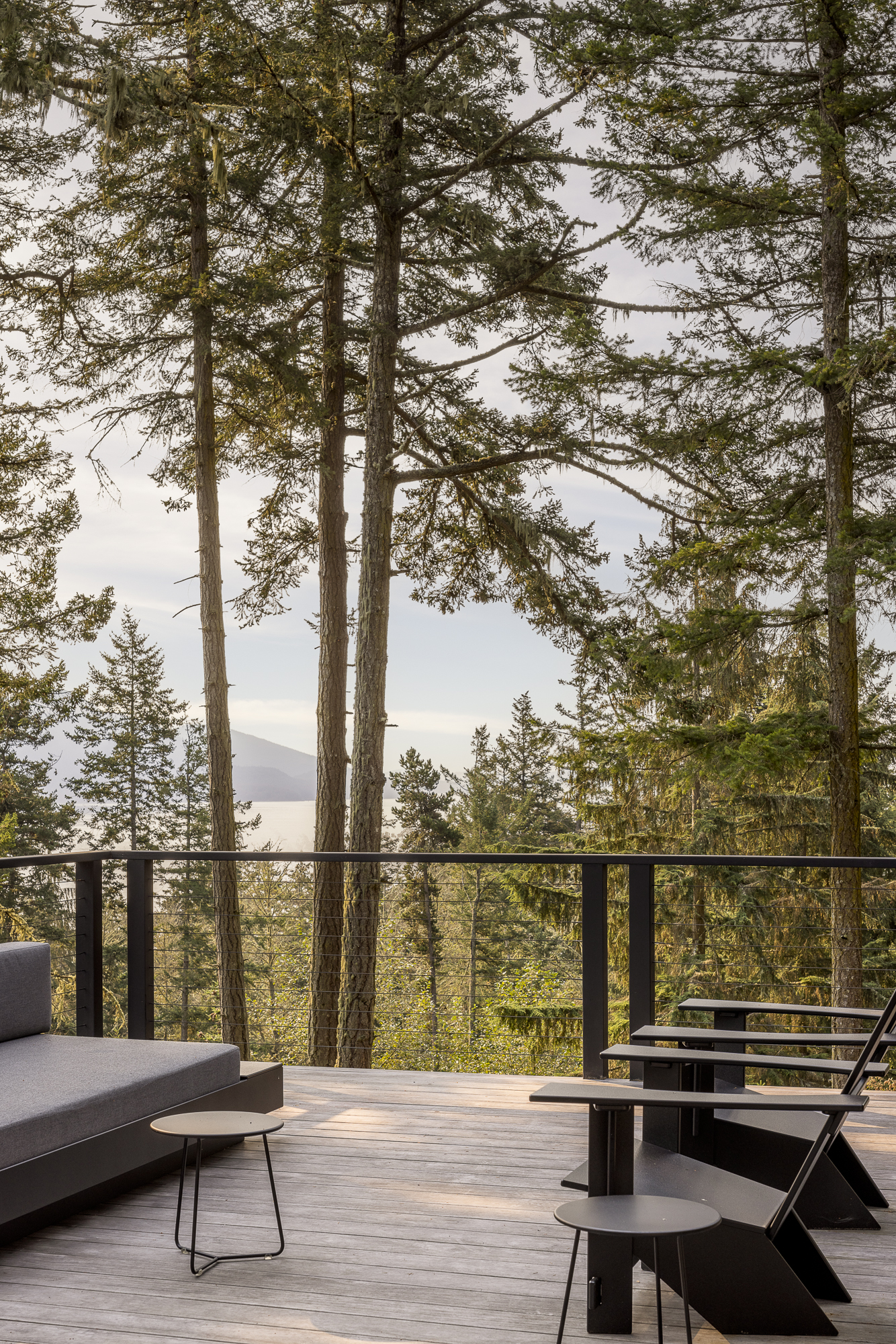 Doe bay retreat / heliotrope architects