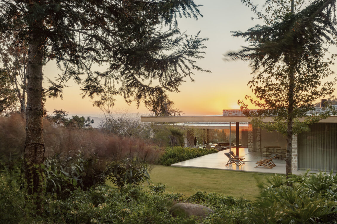 Grama House / Studio Arthur Casas 17 Grama house / studio arthur casas
