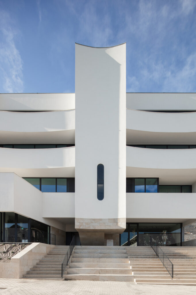 Aurora 10 Building / Atelier Tiago Do Vale 25 Aurora 10 building / atelier tiago do vale