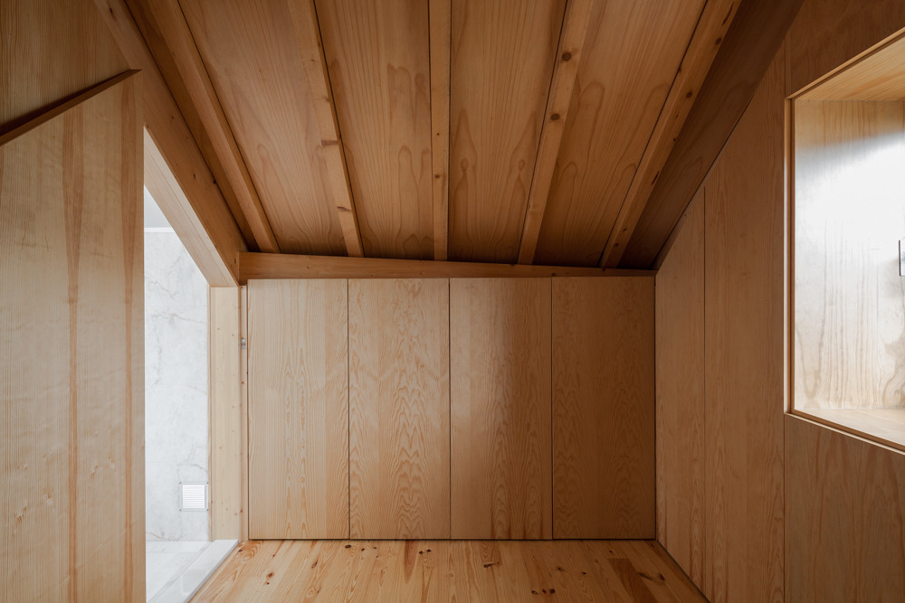 Three Cusps Chalet / Tiago Do Vale Arquitectos 16 Three cusps chalet / tiago do vale arquitectos