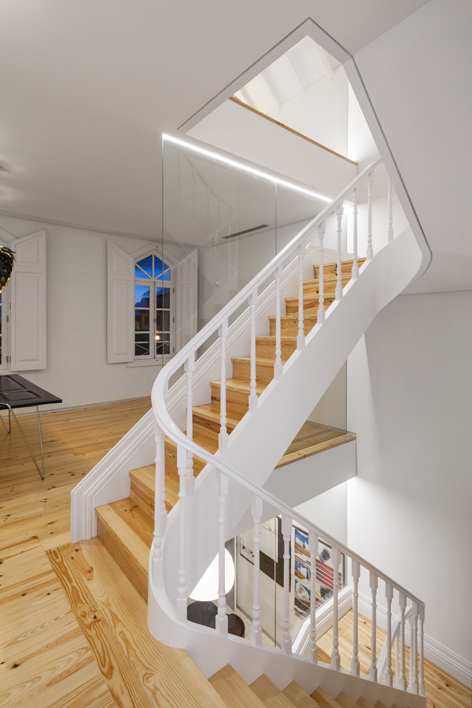 Three Cusps Chalet / Tiago Do Vale Arquitectos 18 Three cusps chalet / tiago do vale arquitectos