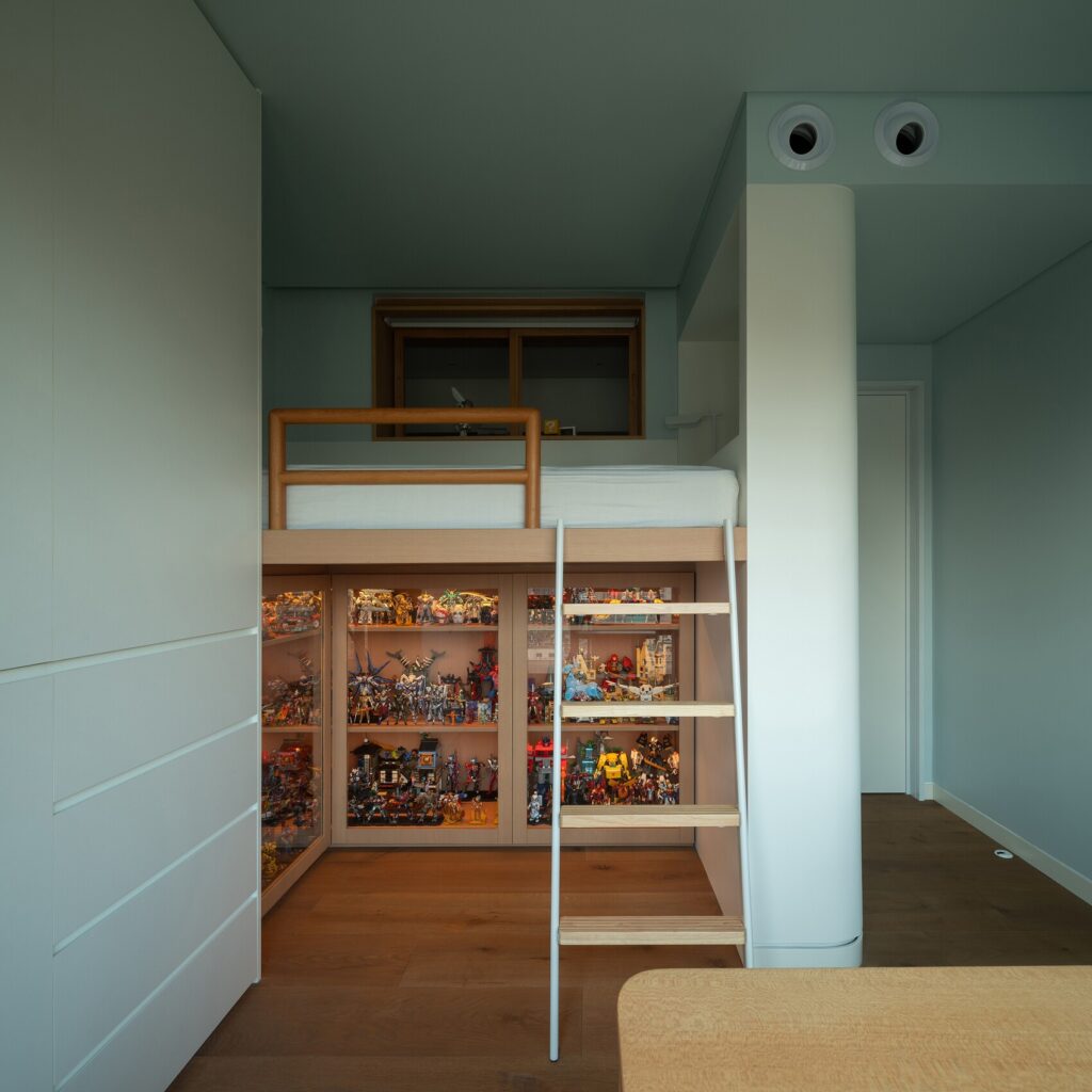 Sonic realm acoustic mansion / value works architects