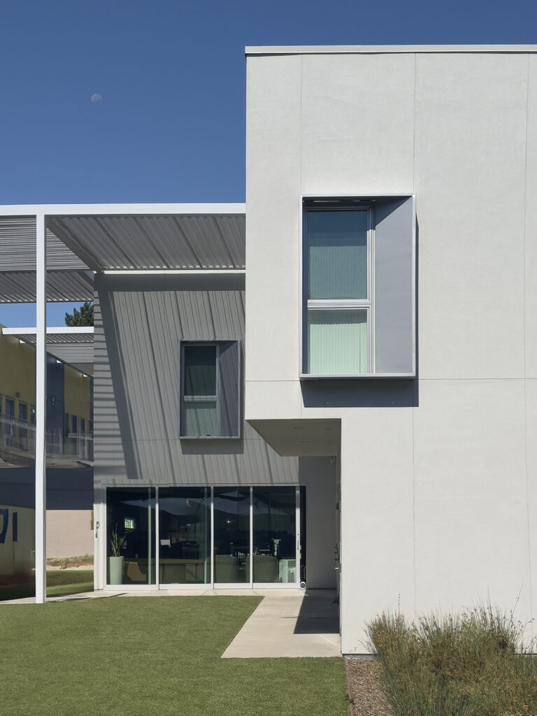 Northview Apartments / Brooks Scarpa Huber Architects 4 Northview apartments / brooks scarpa huber architects