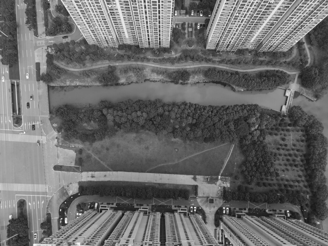 The orchestra park / soba
