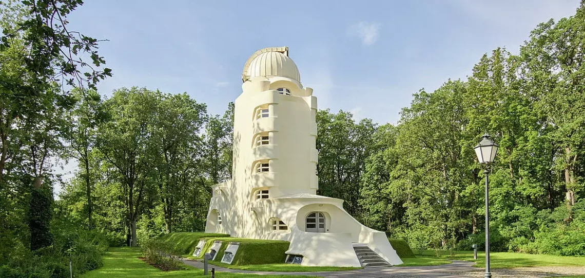 The einstein tower erich mendelsohn classics on architecture lab