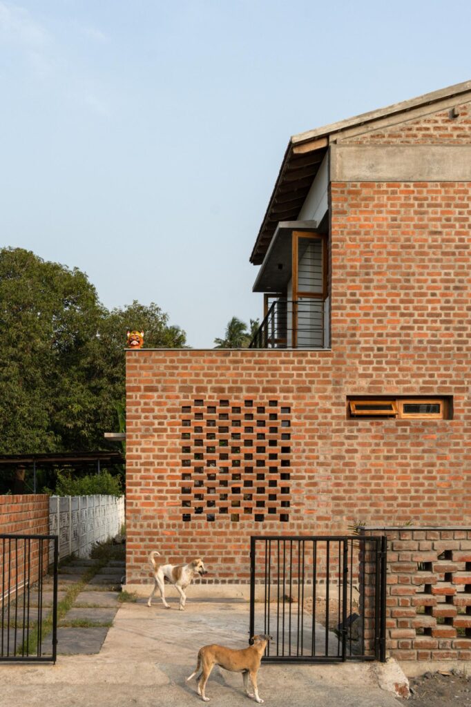 The Threshold House / Madras Spaces 13 The threshold house / madras spaces