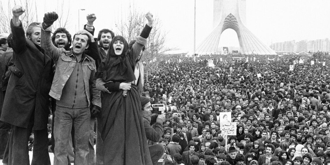 Azadi tower / hossein amanat | classics on architecture lab