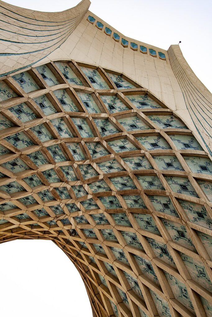 Azadi tower / hossein amanat | classics on architecture lab