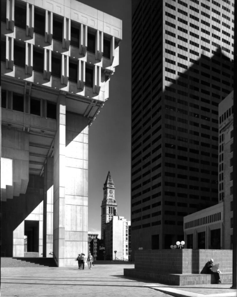 Boston city hall / kallmann, mckinnell, & knowles | classics on architecture lab