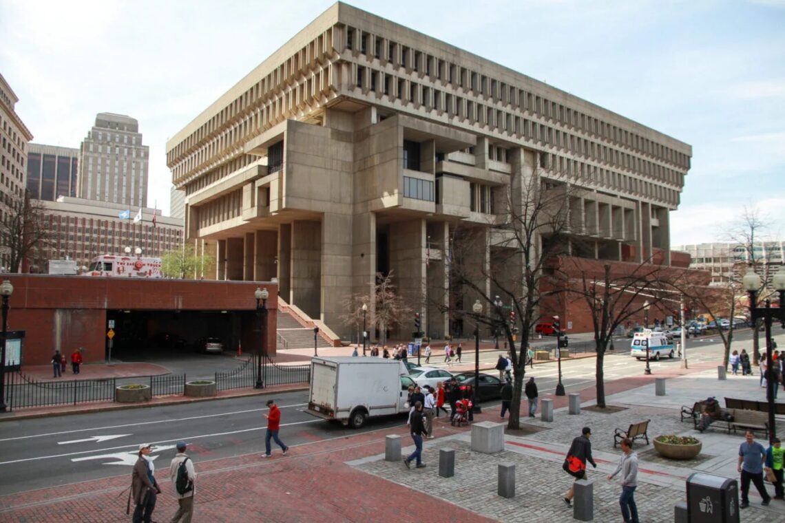 Boston city hall / kallmann, mckinnell, & knowles | classics on architecture lab