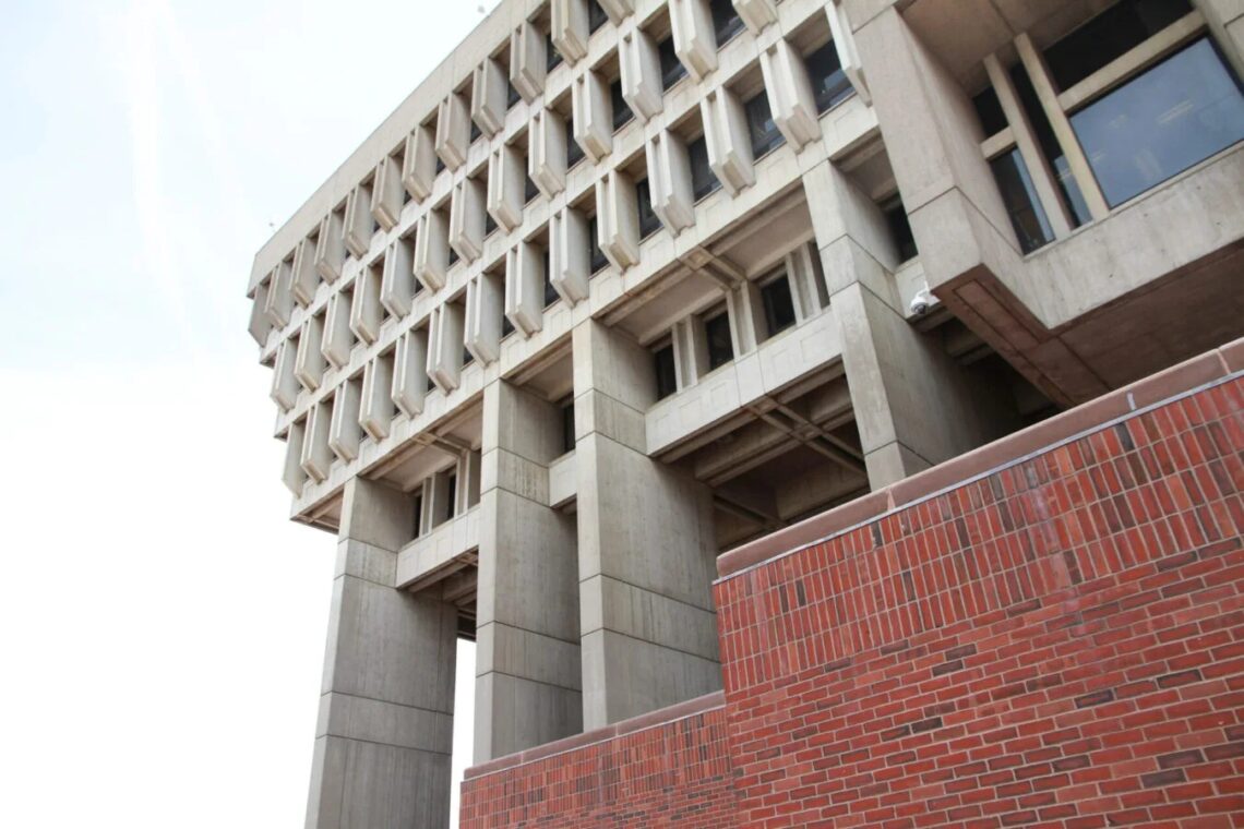 Boston city hall / kallmann, mckinnell, & knowles | classics on architecture lab