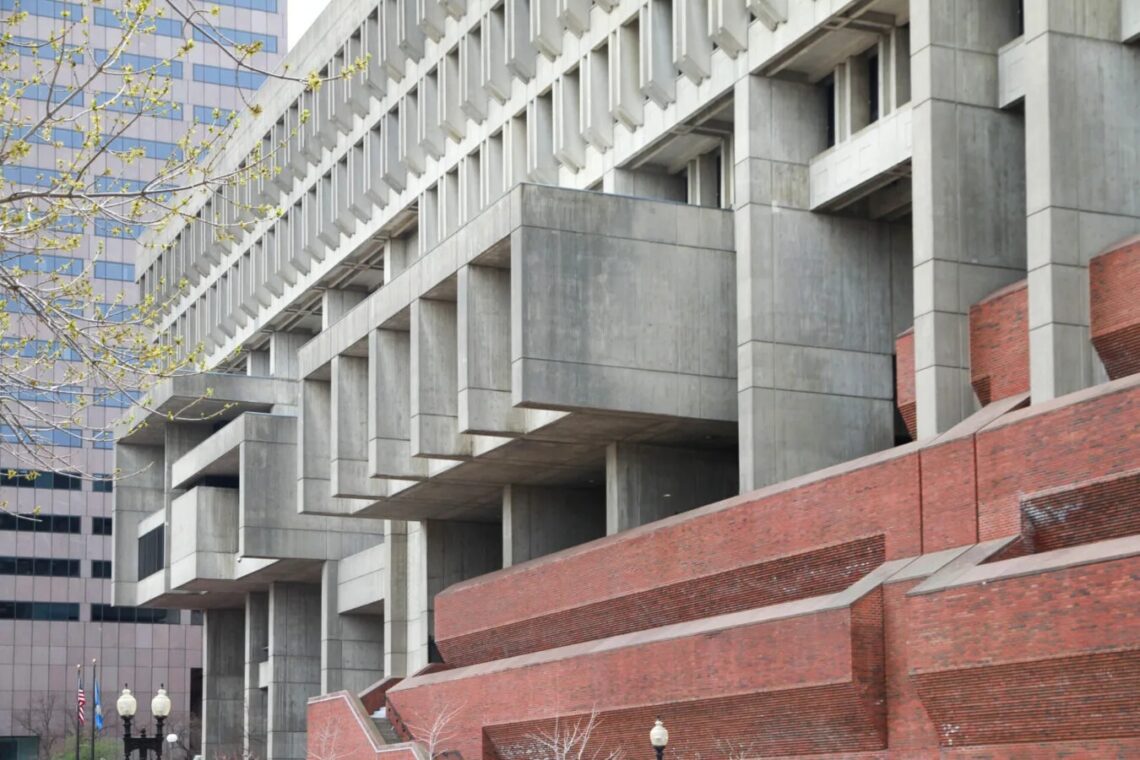 Boston city hall / kallmann, mckinnell, & knowles | classics on architecture lab