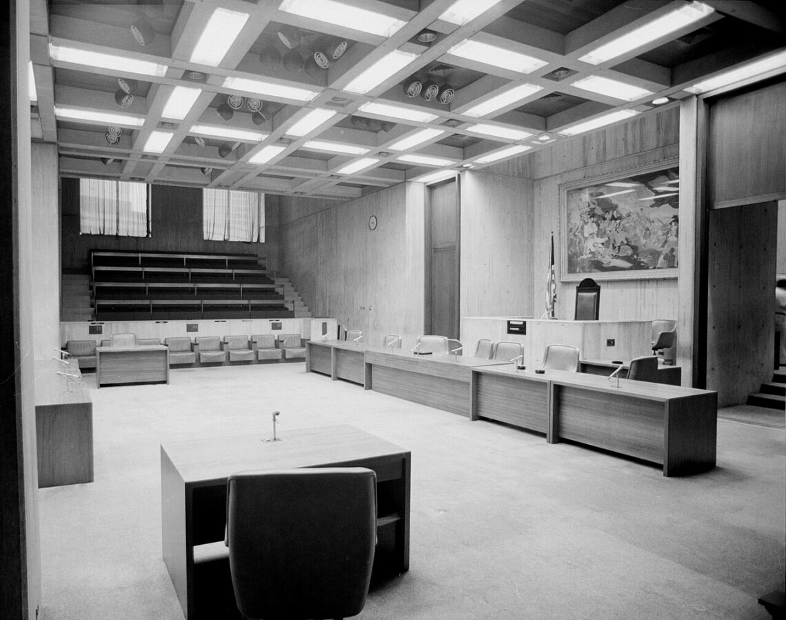 Boston city hall / kallmann, mckinnell, & knowles | classics on architecture lab