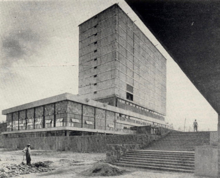 Unam central library / juan o'gorman | classics on architecture lab