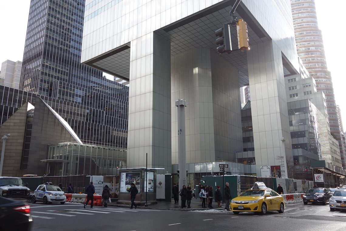 Citigroup center / hugh stubbins + william le messurier | classics on architecture lab