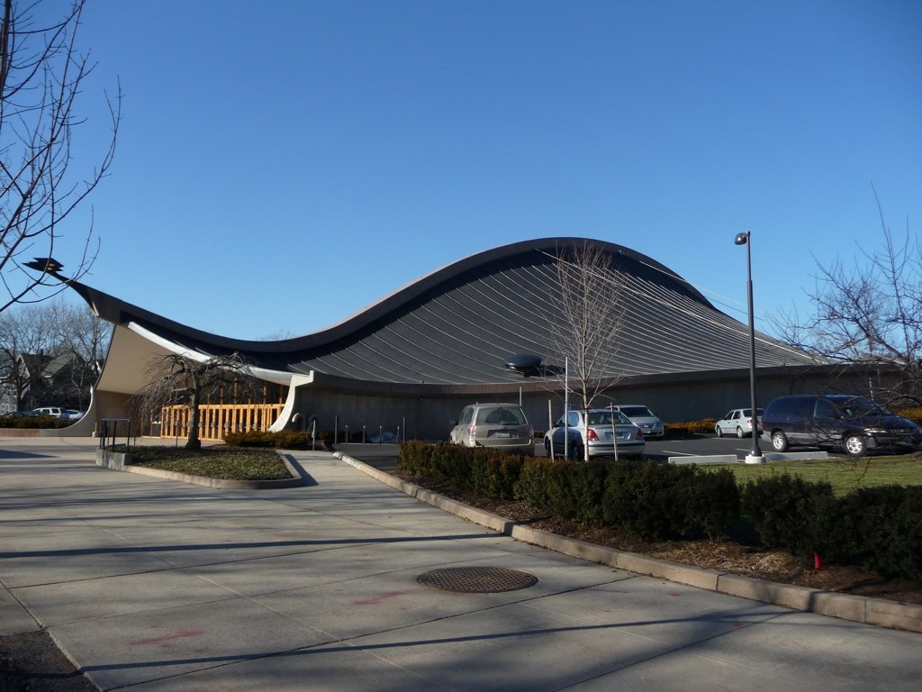 David S. Ingalls Skating Rink / Eero Saarinen | Classics On Architecture Lab 43 David s. Ingalls skating rink / eero saarinen | classics on architecture lab