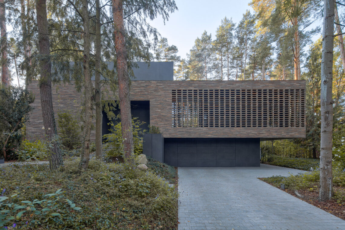 House with a glade / 77studio architektury
