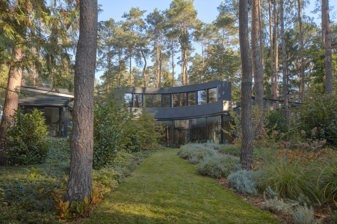 House with a glade / 77studio architektury