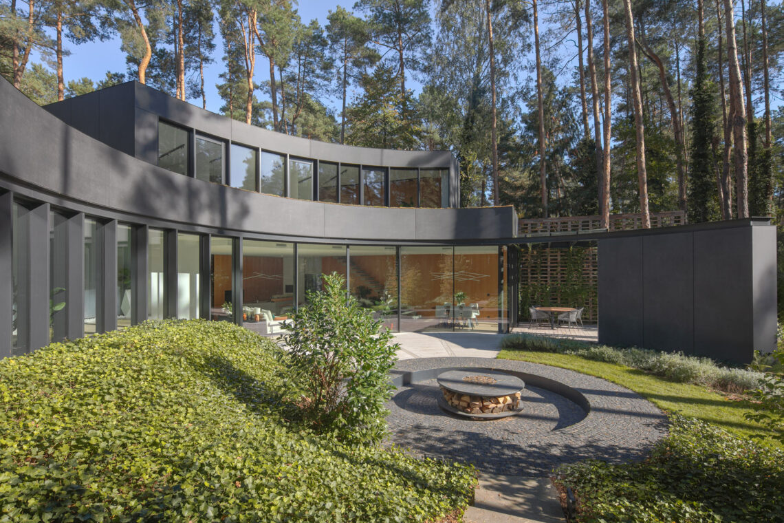 House with a glade / 77studio architektury