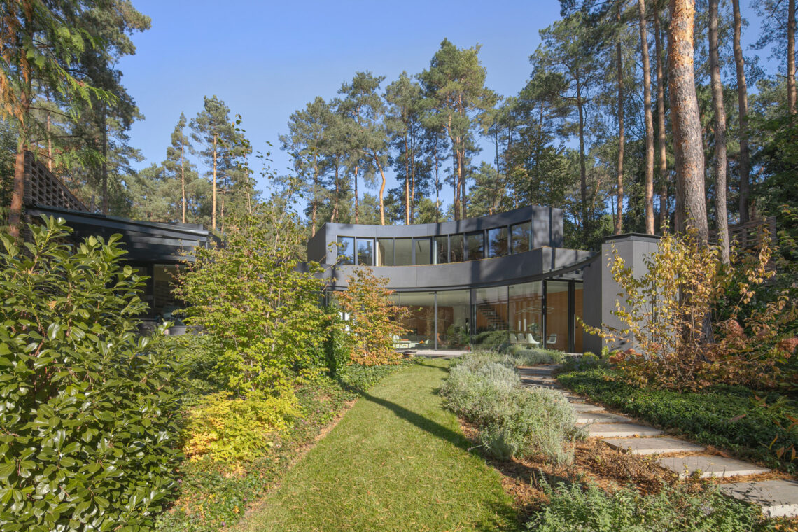 House with a glade / 77studio architektury