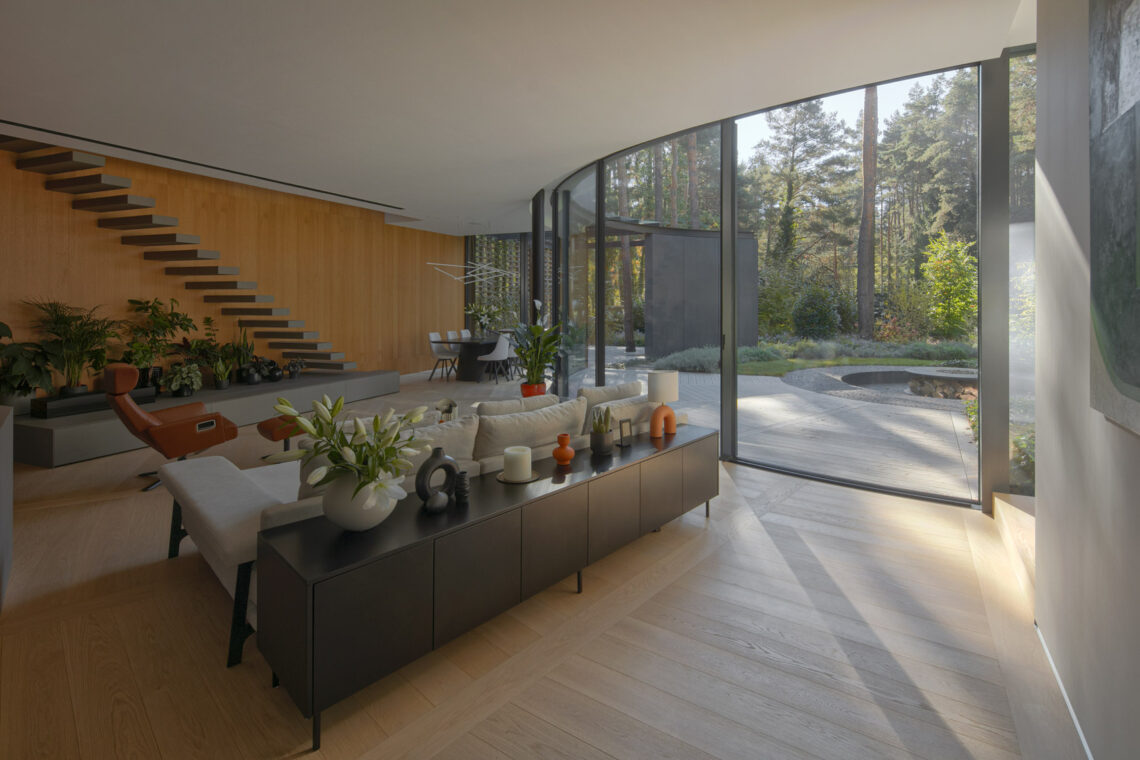 House with a glade / 77studio architektury