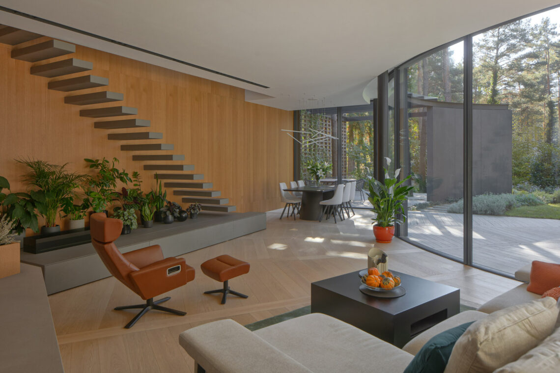 House with a glade / 77studio architektury