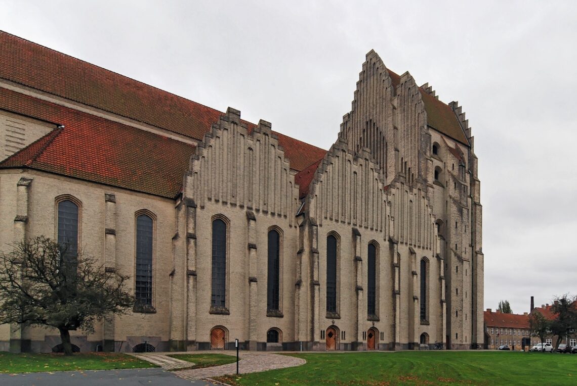 Grundtvig's church / peder vilhelm jensen-klint | classics on architecture lab