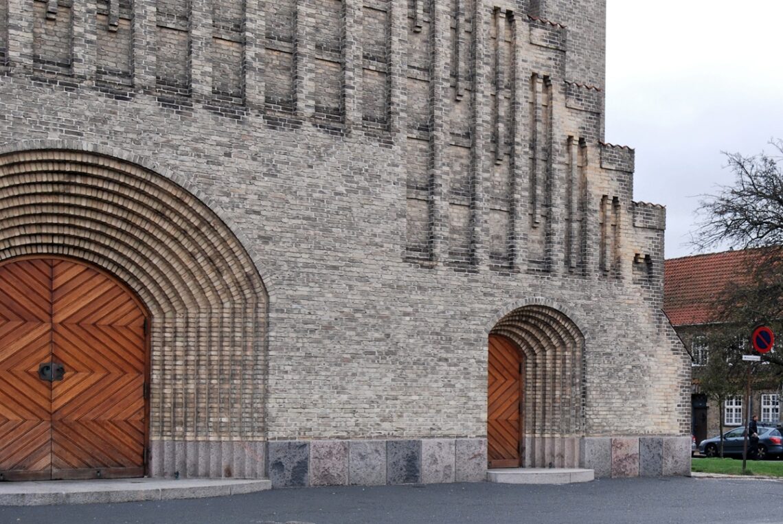 Grundtvig's church / peder vilhelm jensen-klint | classics on architecture lab