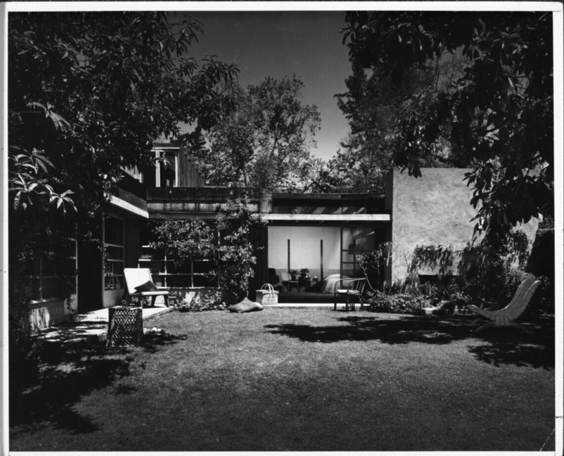 Kings road house / rudolf schindler | classics on architecture lab