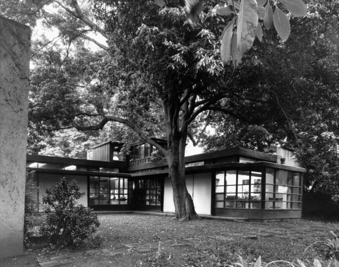 Kings road house / rudolf schindler | classics on architecture lab