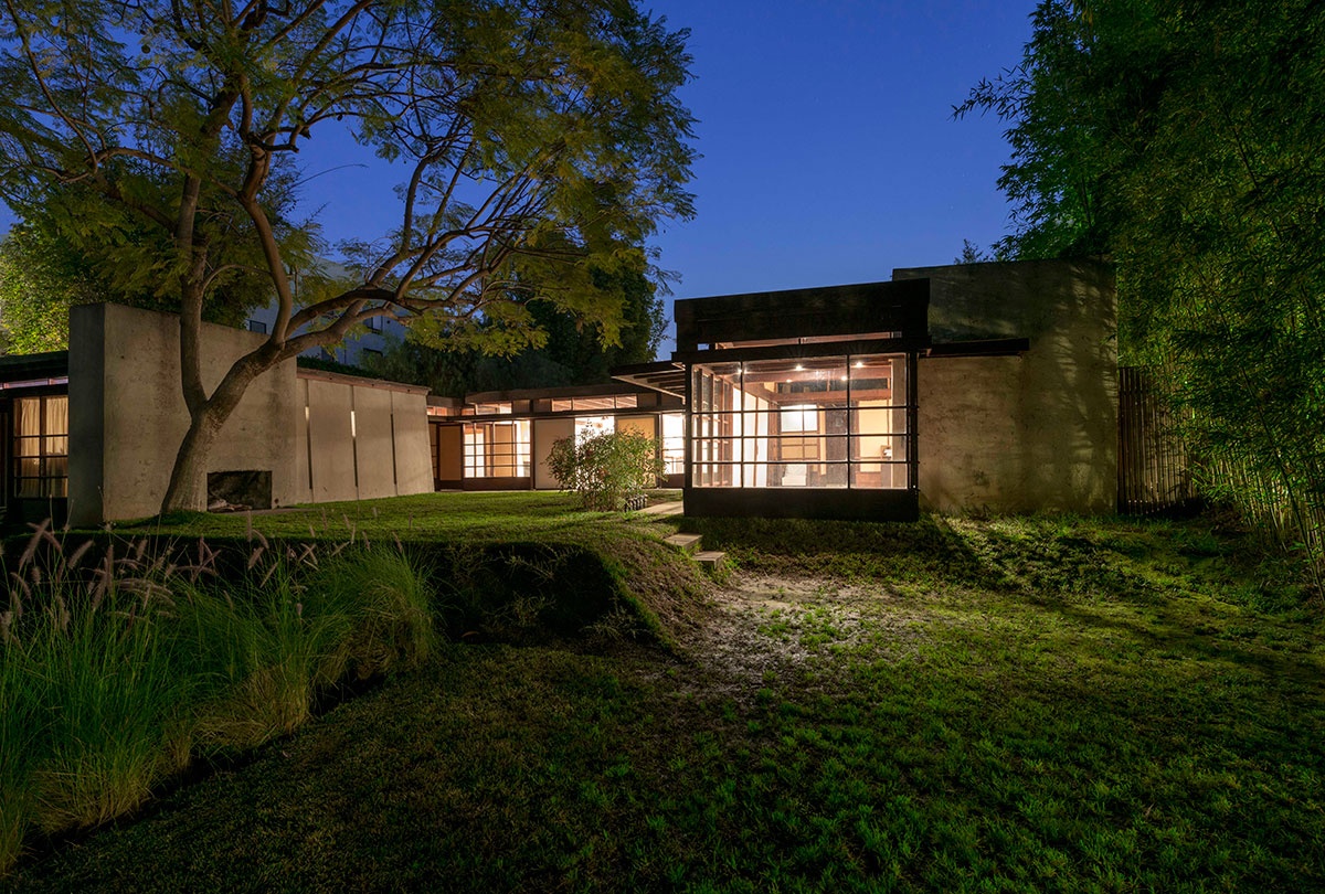 Kings road house / rudolf schindler | classics on architecture lab