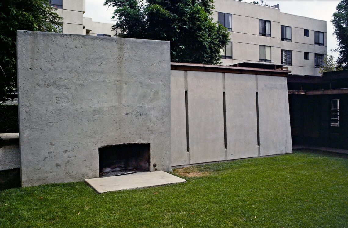 Kings road house / rudolf schindler | classics on architecture lab