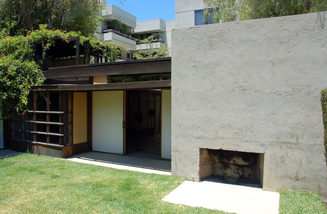 Kings road house / rudolf schindler | classics on architecture lab