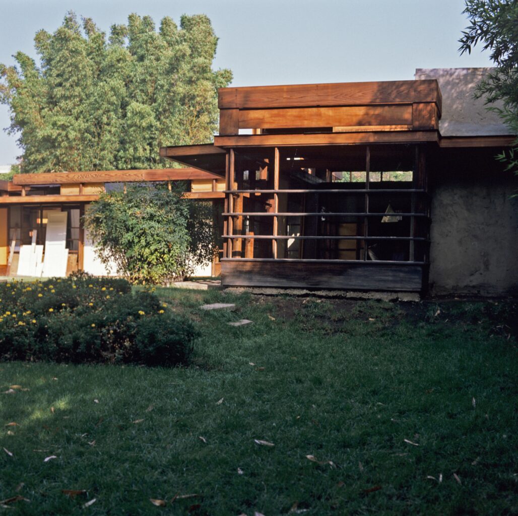 Kings road house / rudolf schindler | classics on architecture lab