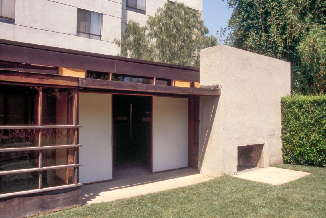 Kings road house / rudolf schindler | classics on architecture lab