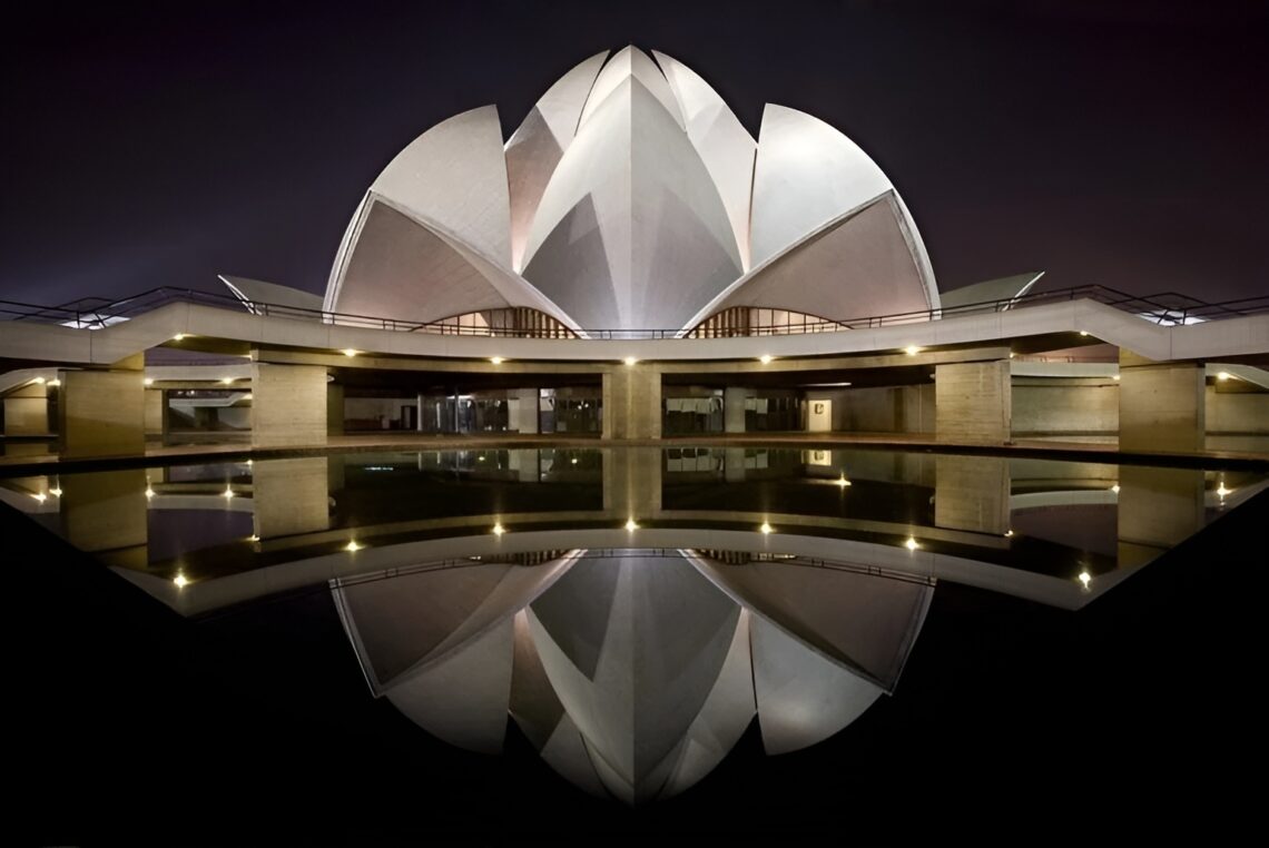 Lotus temple / fariborz sahba | classics on architecture lab