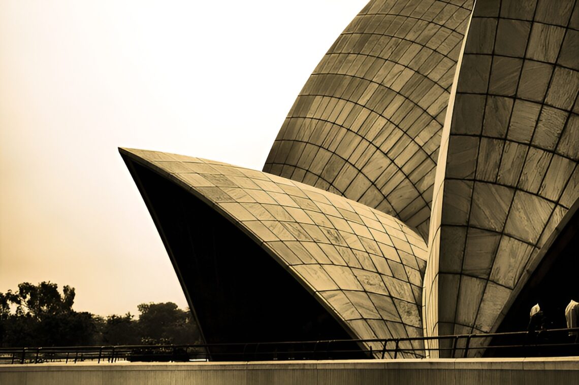 Lotus temple / fariborz sahba | classics on architecture lab
