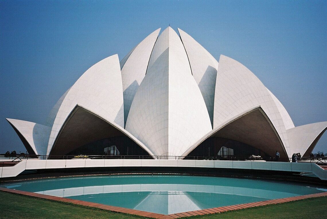 Lotus temple / fariborz sahba | classics on architecture lab