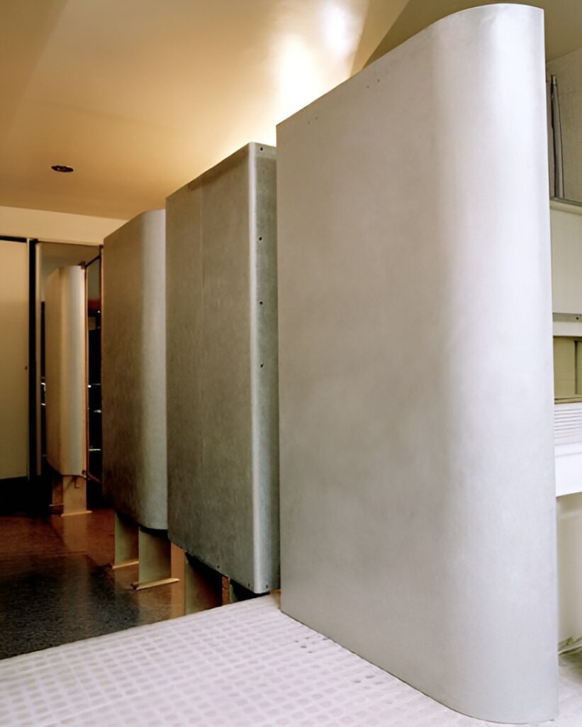 Maison de verre / pierre chareau + bernard bijvoet | classics on architecture lab