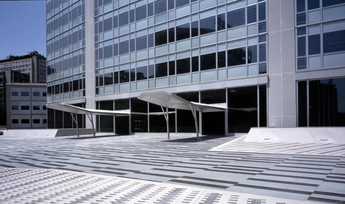 Pirelli Tower / Gio Ponti, Pier Luigi Nervi | Classics On Architecture Lab 70 Pirelli tower / gio ponti, pier luigi nervi | classics on architecture lab