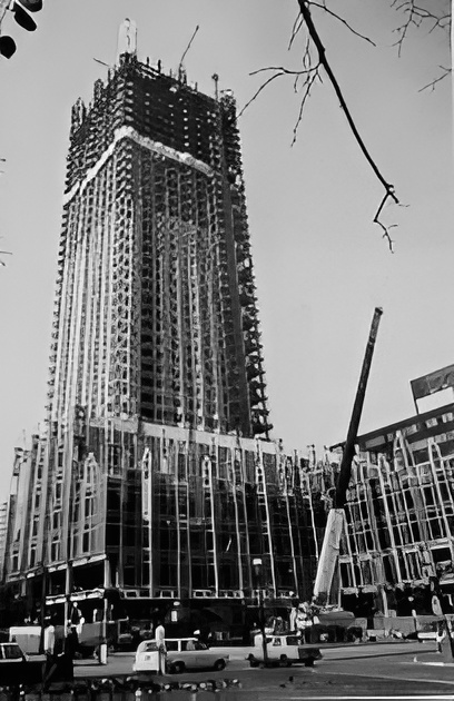 Ppg Place / John Burgee Architects With Philip Johnson | Classics On Architecture Lab 1 Ppg place / john burgee architects with philip johnson | classics on architecture lab