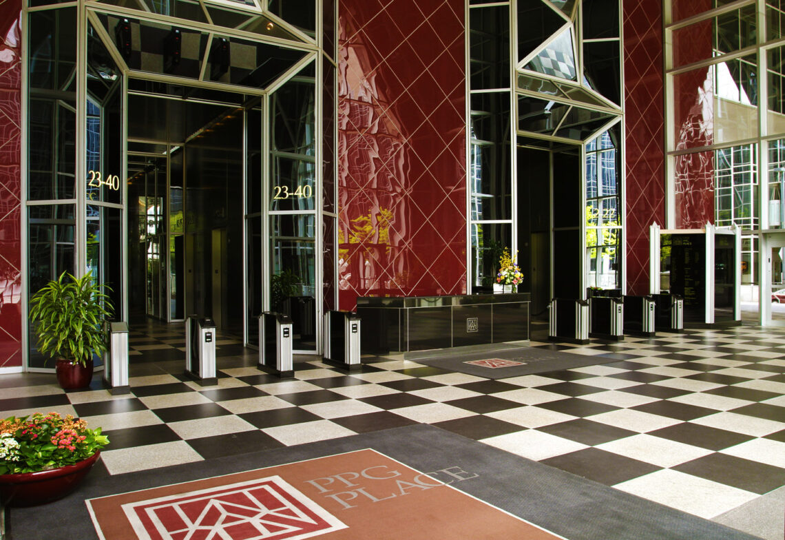 Ppg Place / John Burgee Architects With Philip Johnson | Classics On Architecture Lab 58 Ppg place / john burgee architects with philip johnson | classics on architecture lab