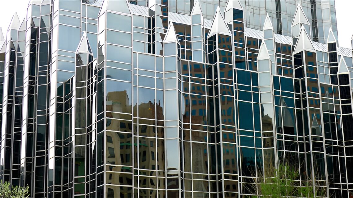 Ppg Place / John Burgee Architects With Philip Johnson | Classics On Architecture Lab 6 Ppg place / john burgee architects with philip johnson | classics on architecture lab