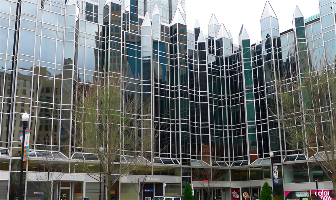 Ppg Place / John Burgee Architects With Philip Johnson | Classics On Architecture Lab 7 Ppg place / john burgee architects with philip johnson | classics on architecture lab