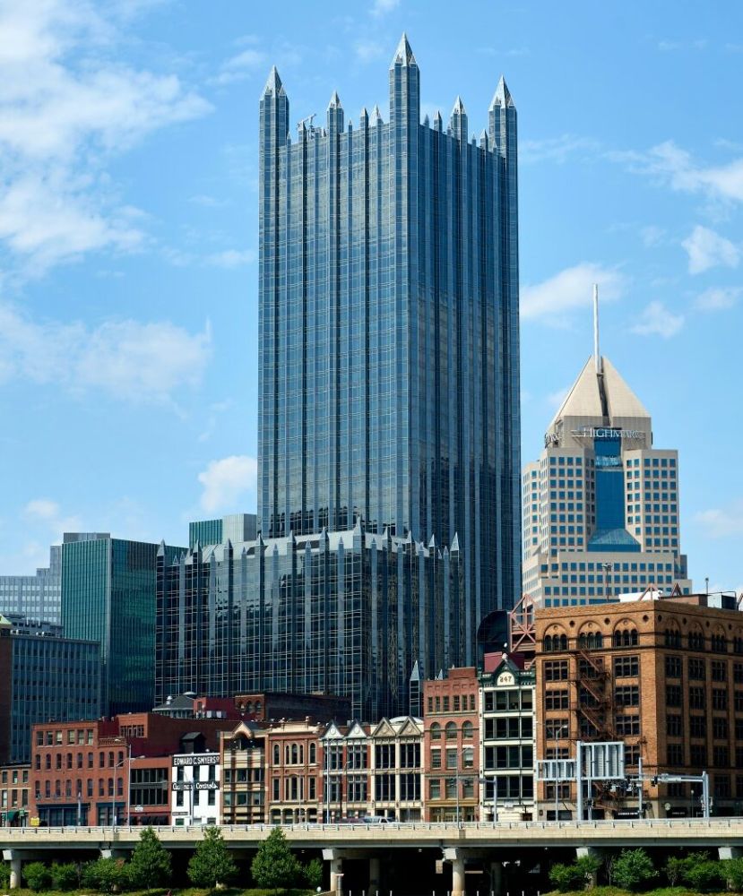 Ppg-Place-John-Burgee-Architects-With-Philip-Johnson-Classics-On-Architecture-Lab-51 Ppg place / john burgee architects with philip johnson | classics on architecture lab