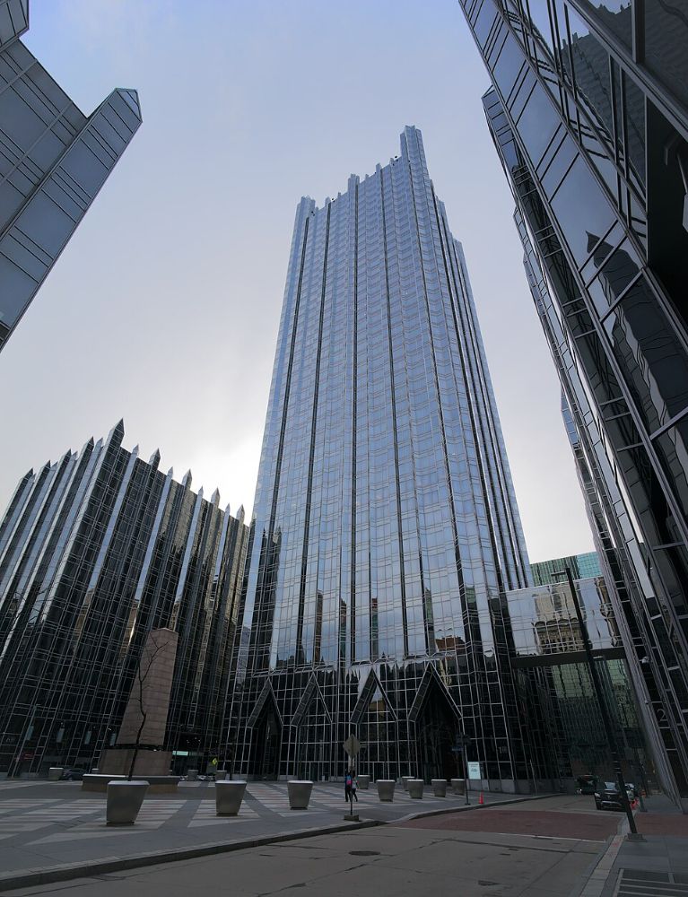 Ppg Place / John Burgee Architects With Philip Johnson | Classics On Architecture Lab 25 Ppg place / john burgee architects with philip johnson | classics on architecture lab