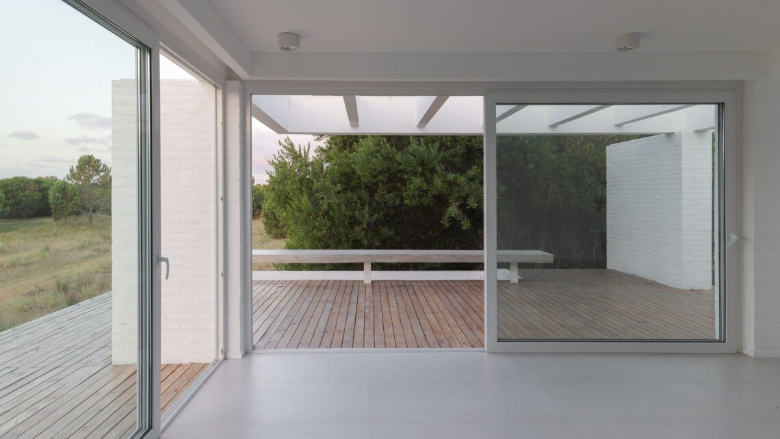 House H6 / Taranti Arq Studio 3 House h6 / taranti arq studio